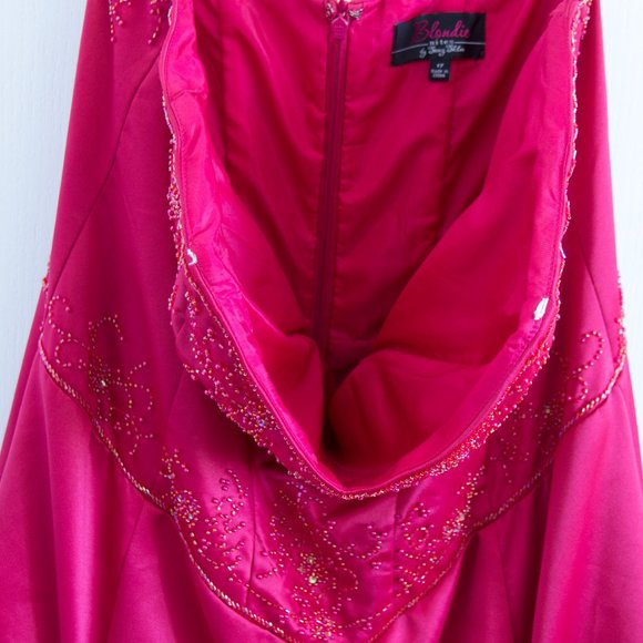 BLONDIE NITES Red Prom Ball Dress Gown Strapless Beads Mesh Large sz 17 - Picture 4 of 7